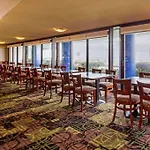 Coastal Hotel & Suites Virginia Beach - Oceanfront 