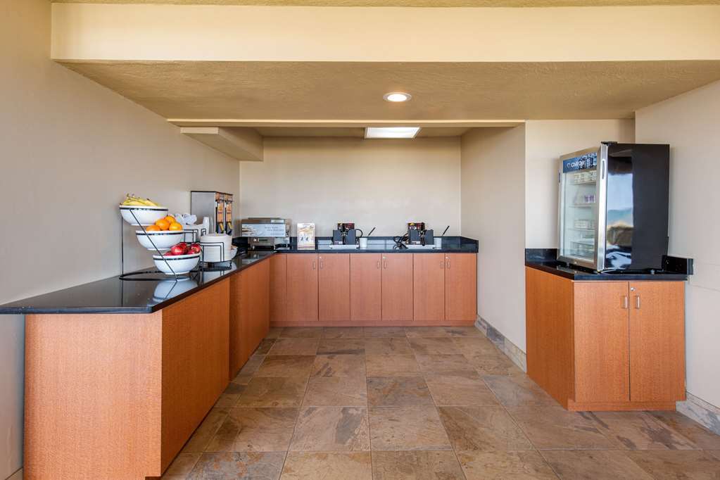 Coastal & Virginia - Oceanfront Hotel 3*